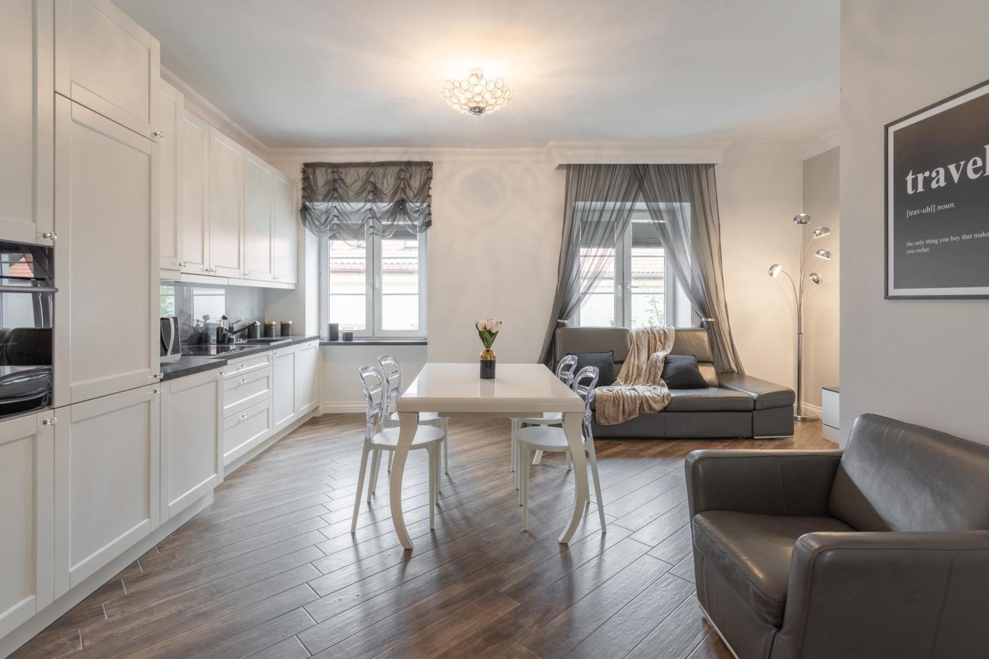 Central Warsaw Apartment - Great Location-Old Town - Podwale エクステリア 写真