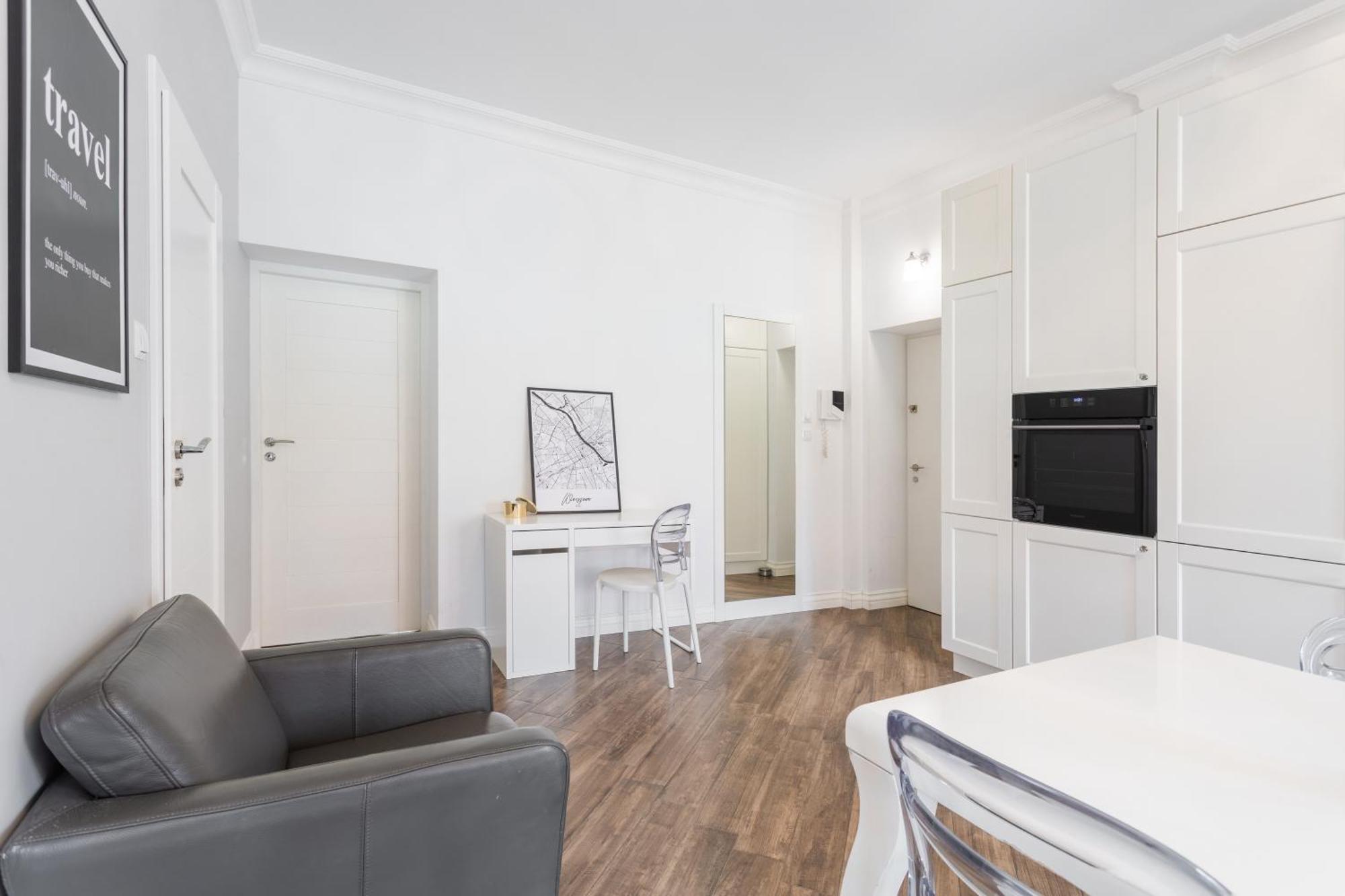 Central Warsaw Apartment - Great Location-Old Town - Podwale エクステリア 写真